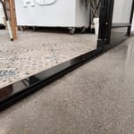 Low-threshold base
