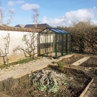Janssens Helios Urban green greenhouse in a growing area