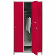 Bulldog 3 Door Wide Clothes Locker Red