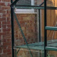 Short Pane Toughened Glass