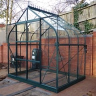 Vitavia Saturn 8x6 Green Greenhouse with crestings