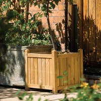 1x1 Marberry Square Planter Tub