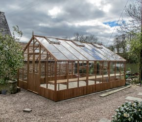Swallow Falcon Greenhouse