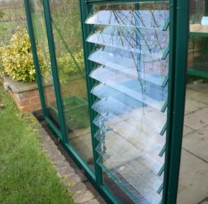 Elite Green 10 Blade Louvre Vent Frame for Titan