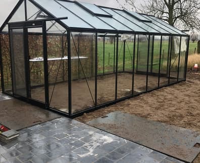 ACD 10x20 Straight Wall Black