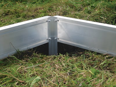 Elite Base with Corner Spikes