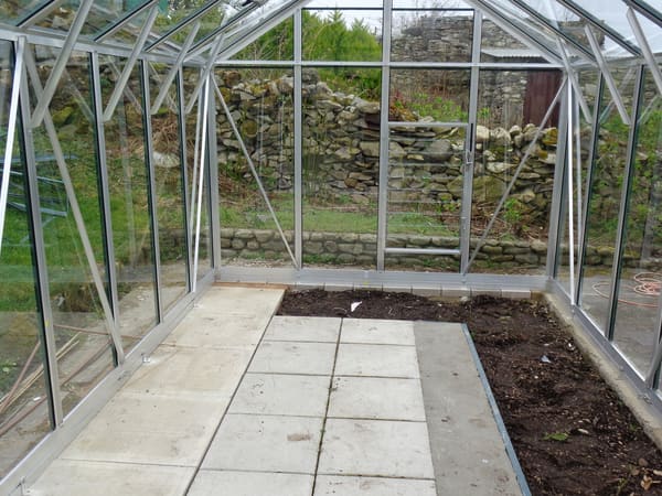 Customer greenhouse photo