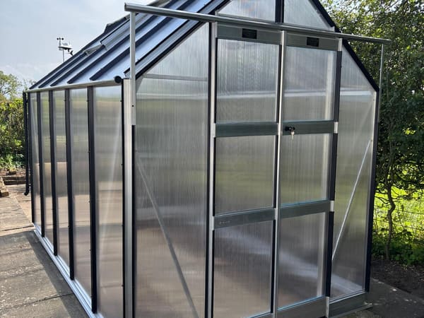 Customer greenhouse photo