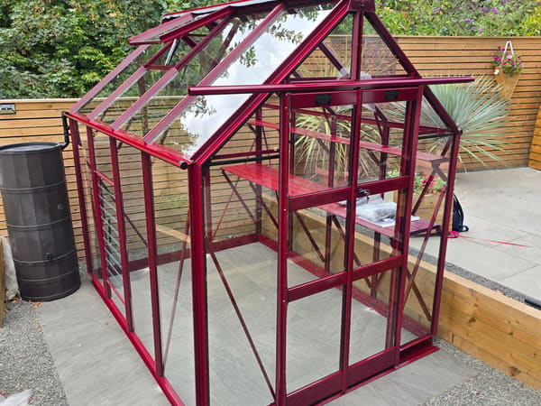 Elite Titan 6x8 greenhouse in Berry, installed by our team.
