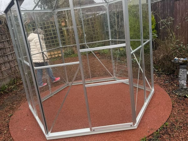 Customer greenhouse photo