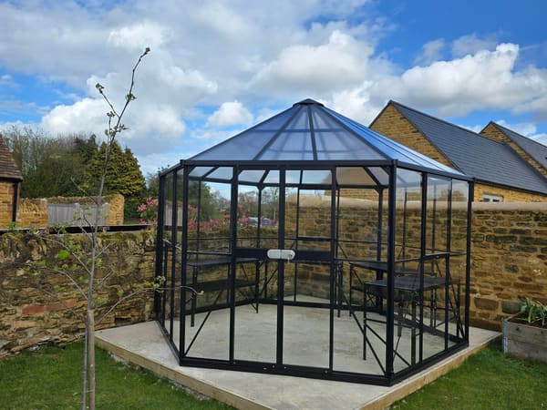 Customer greenhouse photo