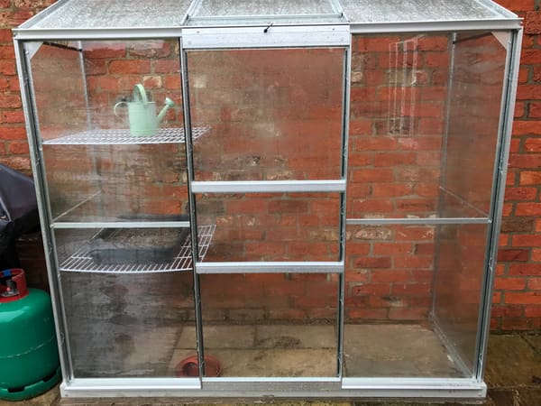 Customer greenhouse photo