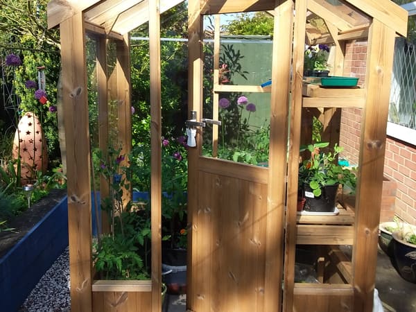 Customer greenhouse photo