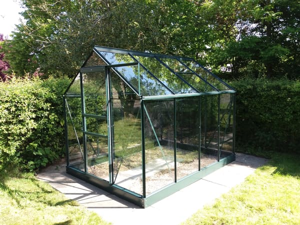 Customer greenhouse photo